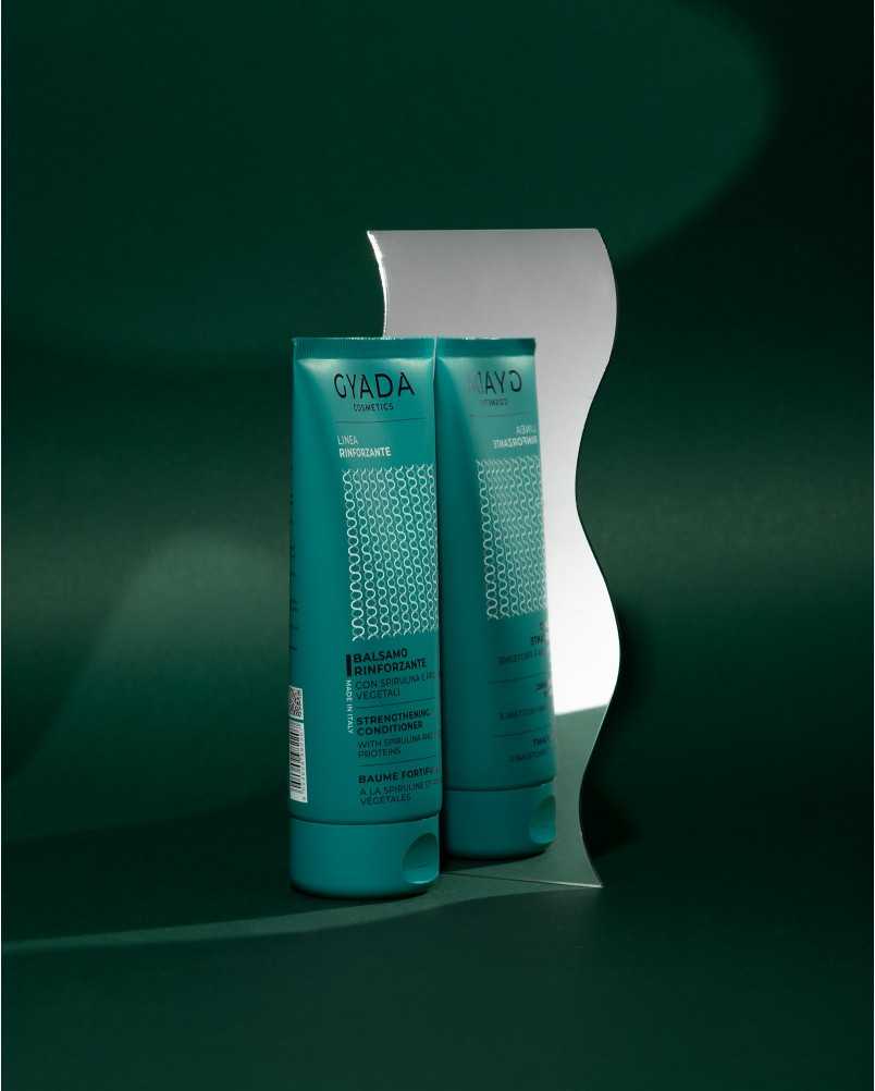 Scrub Co-Wash Rinforzante con Spirulina