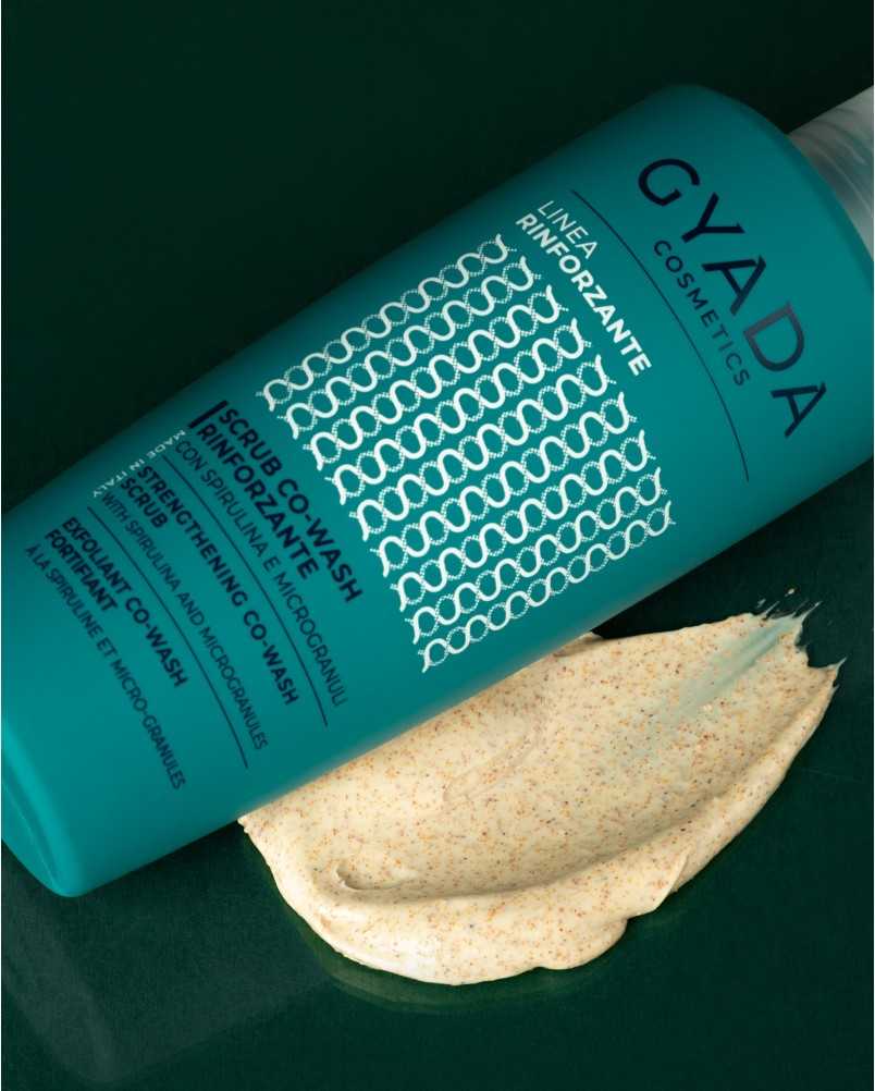Scrub Co-Wash Rinforzante con Spirulina