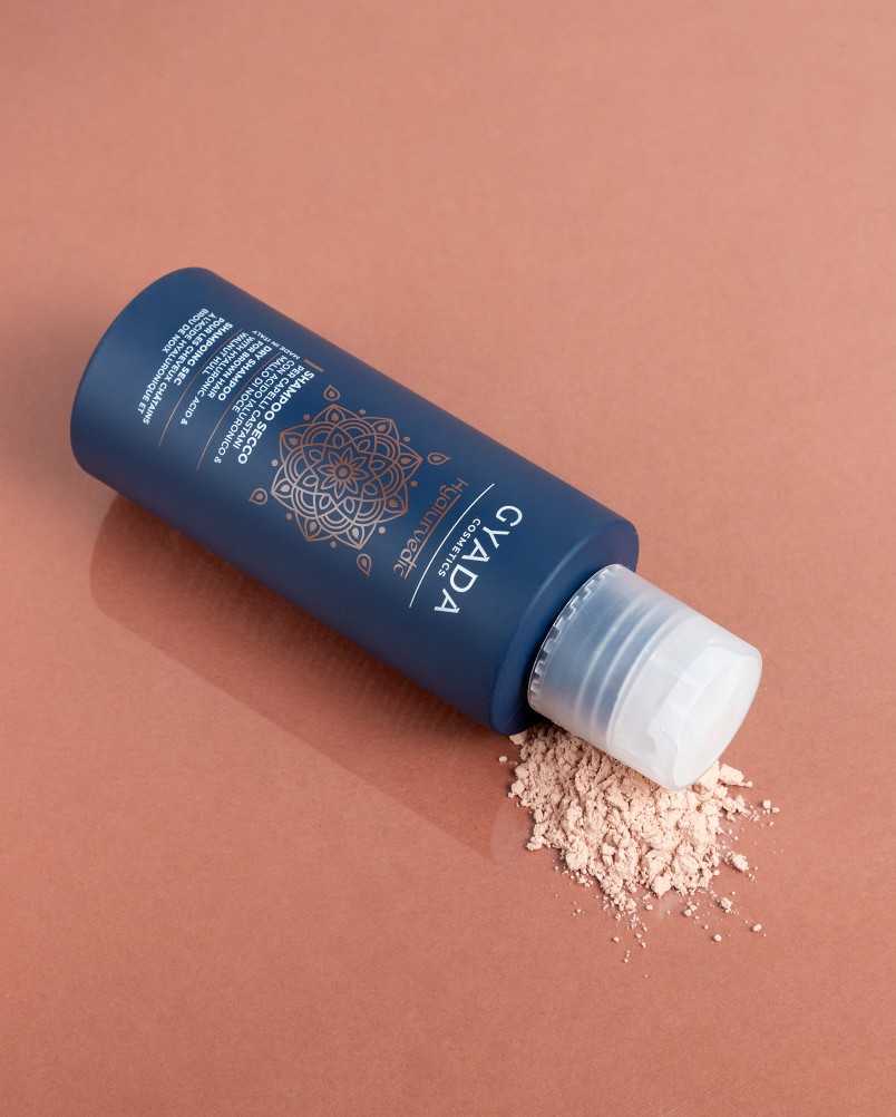 SHAMPOO SECCO PER CAPELLI CASTANI