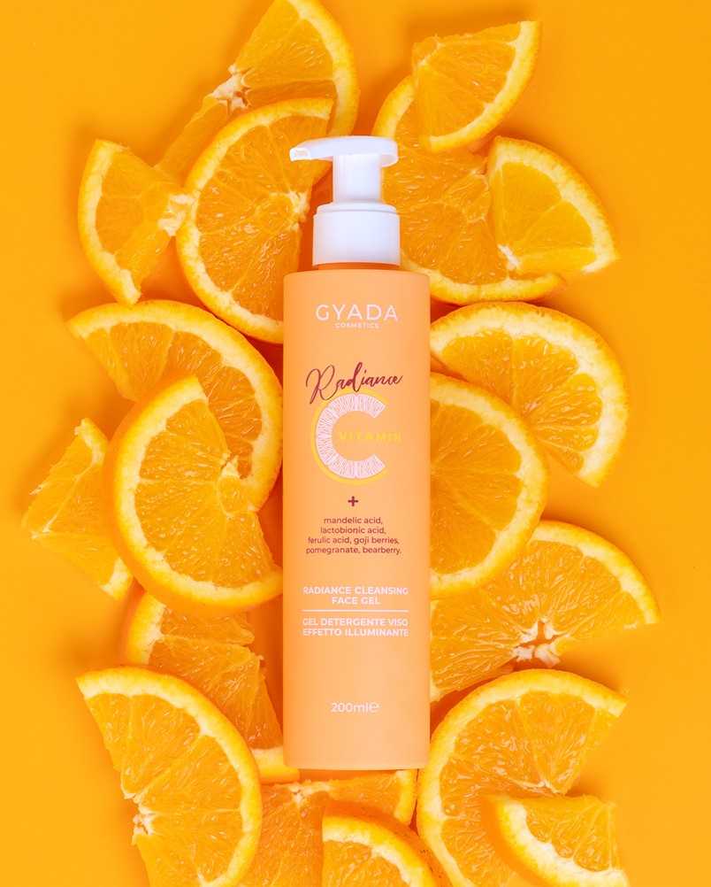 BRIGHTENING GEL CLEANSER