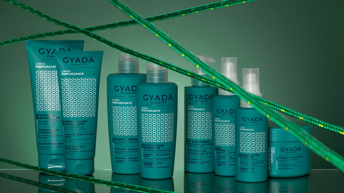 Se la caduta è intensa e persistente, è sempre utile consultare un dermatologo o un tricologo